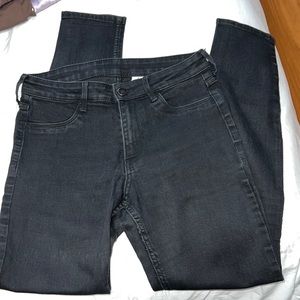 H&M Black Skinny Jeans